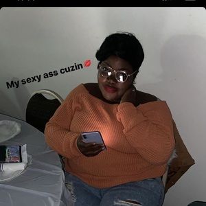 Meet your Posher, Sade